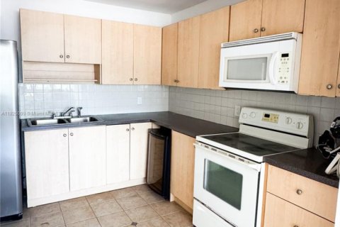 Купить кондоминиум в Норт-Майами-Бич, Флорида 1 спальня, 73.39м2, № 1794404 - фото 14