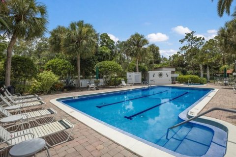Condo in Bradenton, Florida, 3 bedrooms  № 2204644 - photo 11