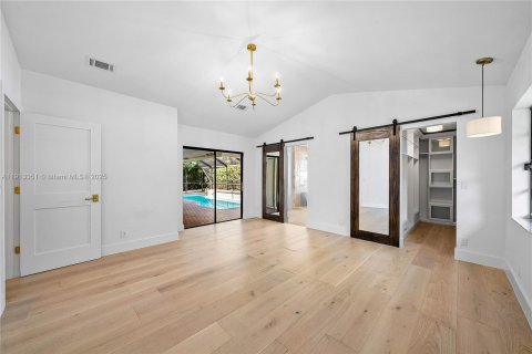 House in Boca Raton, Florida 4 bedrooms, 219.25 sq.m. № 1972727 - photo 11