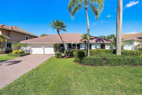 House in Boca Raton, Florida 4 bedrooms, 219.25 sq.m. № 1972727 - photo 3