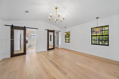 House in Boca Raton, Florida 4 bedrooms, 219.25 sq.m. № 1972727 - photo 12