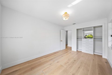 House in Boca Raton, Florida 4 bedrooms, 219.25 sq.m. № 1972727 - photo 18