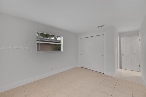 Villa ou maison à louer à Fort Lauderdale, Floride: 3 chambres, 115.66 m2 № 2171608 - photo 17