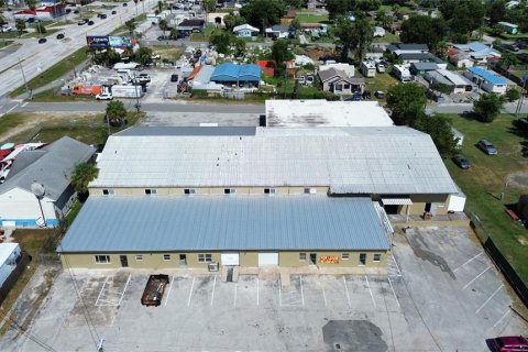 Immobilier commercial à vendre à Lakeland, Floride: 1861.76 m2 № 2329590 - photo 4