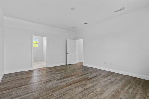 Casa en venta en Tampa, Florida, 3 dormitorios, 233.56 m2 № 1637933 - foto 17