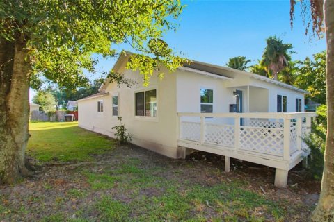 Villa ou maison à louer à Saint Petersburg, Floride: 3 chambres, 112.04 m2 № 2427129 - photo 25