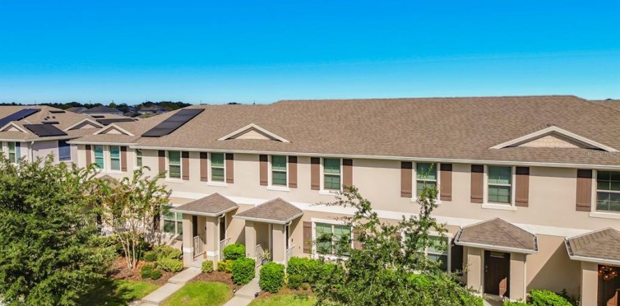 Touwnhouse à Kissimmee, Floride 3 chambres, 150.87 m2 № 2433162