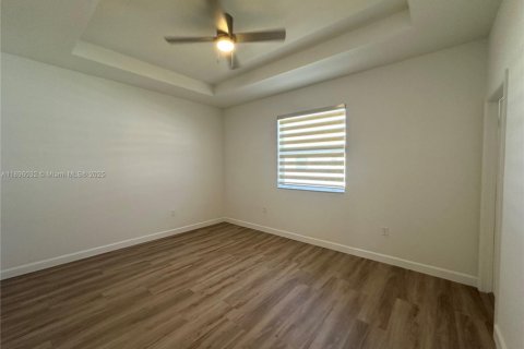 Adosado en venta en Homestead, Florida, 3 dormitorios, 137.77 m2 № 2014847 - foto 17