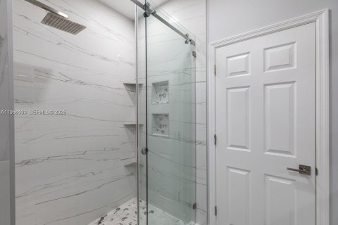 Copropriété à vendre à Miramar, Floride: 3 chambres, 131.64 m2 № 2153320 - photo 27