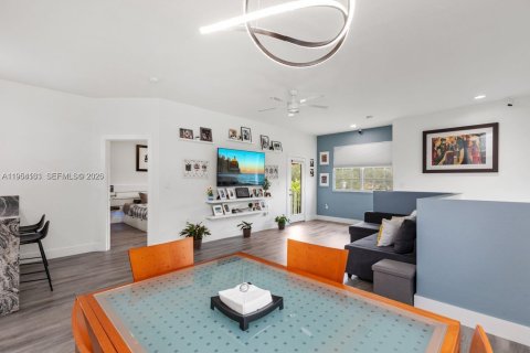 Copropriété à vendre à Miramar, Floride: 3 chambres, 131.64 m2 № 2153320 - photo 14
