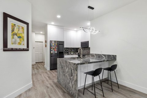 Copropriété à vendre à Miramar, Floride: 3 chambres, 131.64 m2 № 2153320 - photo 15