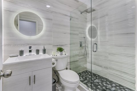 Снять в аренду виллу или дом в Хайалиа, Флорида 3 спальни, 186.55м2, № 2047171 - фото 9