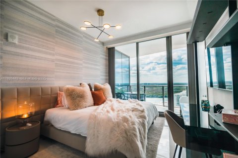 Купить кондоминиум в Санни-Айлс-Бич, Флорида 3 спальни, 198.53м2, № 1986382 - фото 16