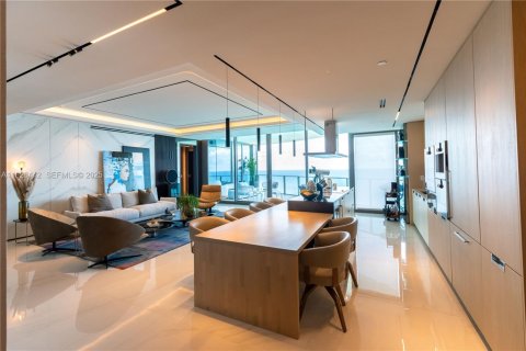 Купить кондоминиум в Санни-Айлс-Бич, Флорида 3 спальни, 198.53м2, № 1986382 - фото 8