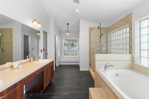 Купить виллу или дом в Дебари, Флорида 8 комнат, 245.45м2, № 1900446 - фото 28