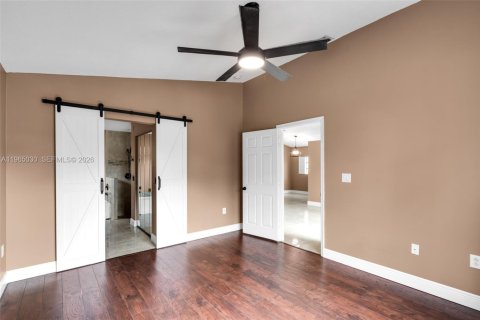 Купить виллу или дом в Дейви, Флорида 3 спальни, 138.05м2, № 2026889 - фото 17