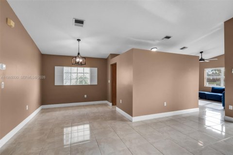 Купить виллу или дом в Дейви, Флорида 3 спальни, 138.05м2, № 2026889 - фото 7