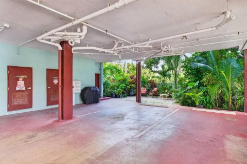 Condo in Deerfield Beach, Florida, 2 bedrooms  № 2389904 - photo 6