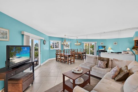 Condo in Deerfield Beach, Florida, 2 bedrooms  № 2389904 - photo 26