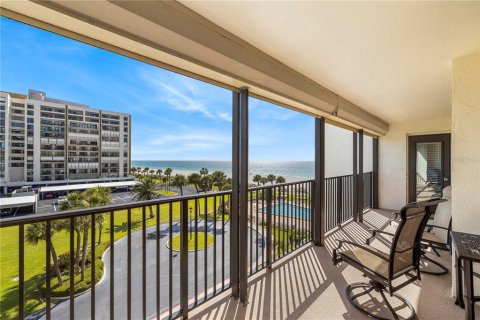 Condo in Clearwater, Florida, 2 bedrooms  № 2131273 - photo 27