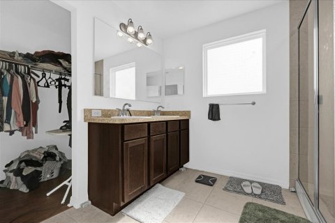 Villa ou maison à vendre à Kissimmee, Floride: 4 chambres, 182.09 m2 № 2212518 - photo 20