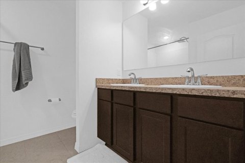 Villa ou maison à vendre à Kissimmee, Floride: 4 chambres, 182.09 m2 № 2212518 - photo 15