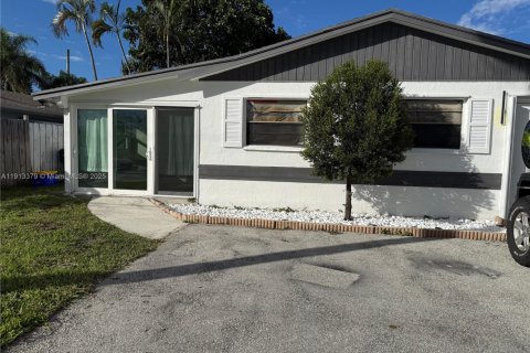 Villa ou maison à louer à Delray Beach, Floride: 4 chambres, 124.12 m2 № 1971186 - photo 21