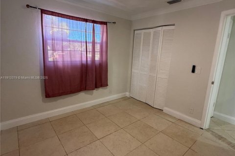 Villa ou maison à louer à Delray Beach, Floride: 4 chambres, 124.12 m2 № 1971186 - photo 11