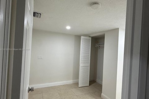 Villa ou maison à louer à Delray Beach, Floride: 4 chambres, 124.12 m2 № 1971186 - photo 8