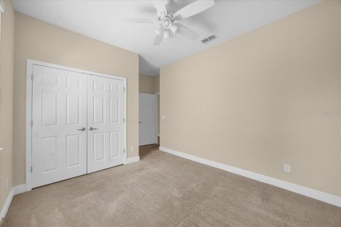 House in Winter Garden, Florida 4 bedrooms, 238.67 sq.m. № 1735252 - photo 20