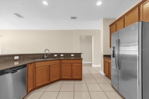House in Winter Garden, Florida 4 bedrooms, 238.67 sq.m. № 1735252 - photo 13