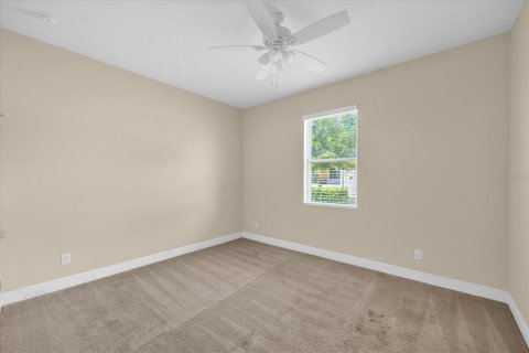 House in Winter Garden, Florida 4 bedrooms, 238.67 sq.m. № 1735252 - photo 23