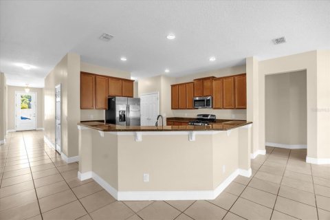 House in Winter Garden, Florida 4 bedrooms, 238.67 sq.m. № 1735252 - photo 5