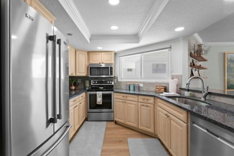 Condominio en venta en Redington Beach, Florida, 3 dormitorios, 153.29 m2 № 2213113 - foto 19