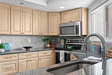 Condominio en venta en Redington Beach, Florida, 3 dormitorios, 153.29 m2 № 2213113 - foto 23
