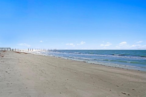 Condominio en venta en Redington Beach, Florida, 3 dormitorios, 153.29 m2 № 2213113 - foto 2