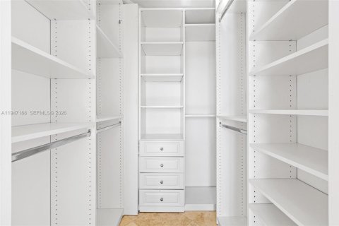 Купить кондоминиум в Авентура, Флорида 3 спальни, 148.64м2, № 2088997 - фото 15