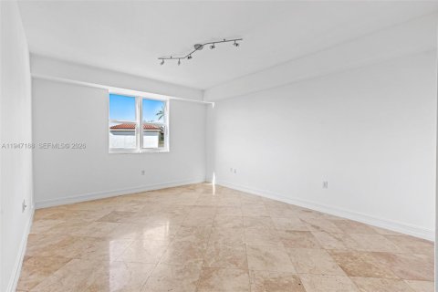 Купить кондоминиум в Авентура, Флорида 3 спальни, 148.64м2, № 2088997 - фото 9