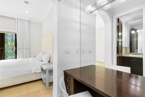 Villa ou maison à vendre à Pinecrest, Floride: 9 chambres, 755.85 m2 № 1764806 - photo 27