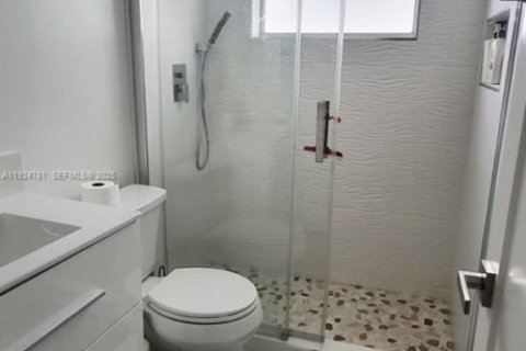 Condominio en venta en Miami Beach, Florida, 2 dormitorios, 88.81 m2 № 1984607 - foto 7