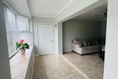 Casa en alquiler en Orlando, Florida, 3 dormitorios, 171.59 m2 № 1888549 - foto 2