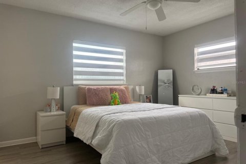 Casa en alquiler en Orlando, Florida, 3 dormitorios, 171.59 m2 № 1888549 - foto 10