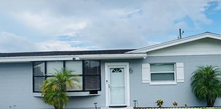 Casa en Orlando, Florida 3 dormitorios, 171.59 m2 № 1888549