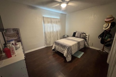 Casa en alquiler en Orlando, Florida, 3 dormitorios, 171.59 m2 № 1888549 - foto 12