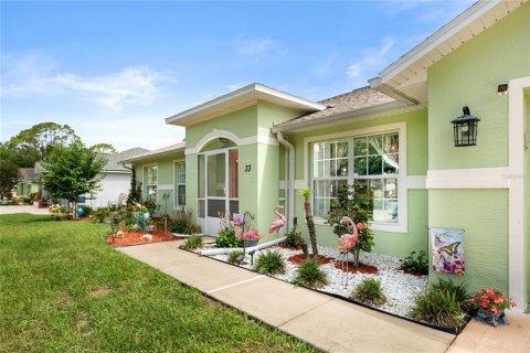House in Palm Coast, Florida 4 bedrooms, 226.68 sq.m. № 2098276 - photo 2