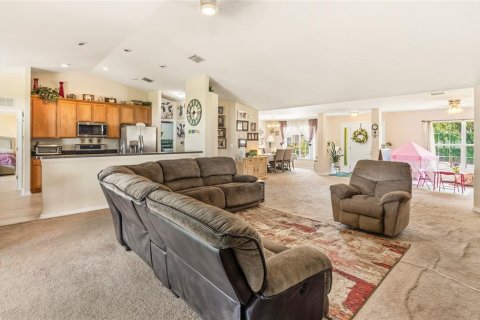 House in Palm Coast, Florida 4 bedrooms, 226.68 sq.m. № 2098276 - photo 4