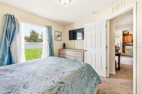 House in Palm Coast, Florida 4 bedrooms, 226.68 sq.m. № 2098276 - photo 29