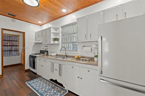 Купить виллу или дом в Майами, Флорида 2 спальни, 145.3м2, № 2066802 - фото 19