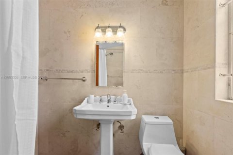 Купить виллу или дом в Майами, Флорида 2 спальни, 145.3м2, № 2066802 - фото 8