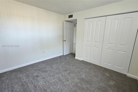 Copropriété à louer à Davie, Floride: 2 chambres, 92.9 m2 № 2042218 - photo 16